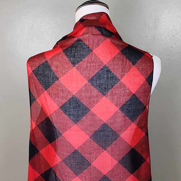 NWT Riah Fashion Red Buffalo Plaid Vest - Picture 10 of 13
